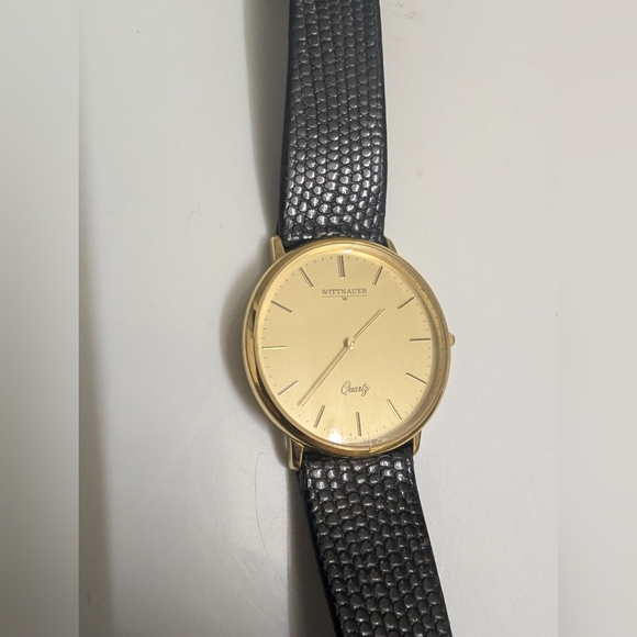 Wittnauer Quartz Vintage Watch - Picture 3 of 15
